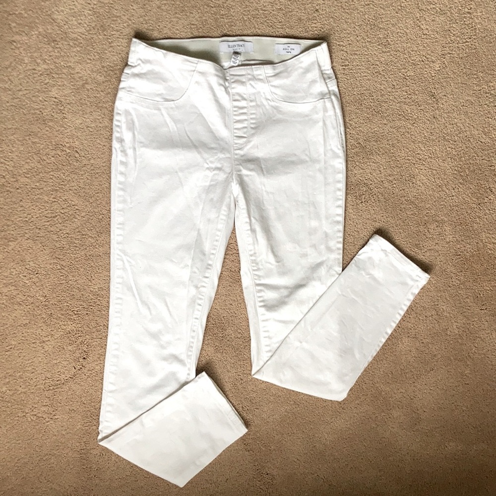 White jeggings